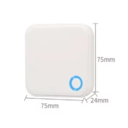 Gateway GW58 Cotas El Gateway SKL G5 permite conectar y controlar cerraduras inteligentes SKL desde la nube mediante WiFi. Gracias a su diseño compacto y fácil instalación, convierte cualquier cerradura Bluetooth en un sistema online accesible desde la app SKL Smart Lock. Este gateway garantiza comunicación estable, gestión remota de usuarios y apertura de puertas en tiempo real, siendo la solución ideal para alojamientos turísticos, hoteles y viviendas inteligentes que buscan un control de accesos seguro y automatizad